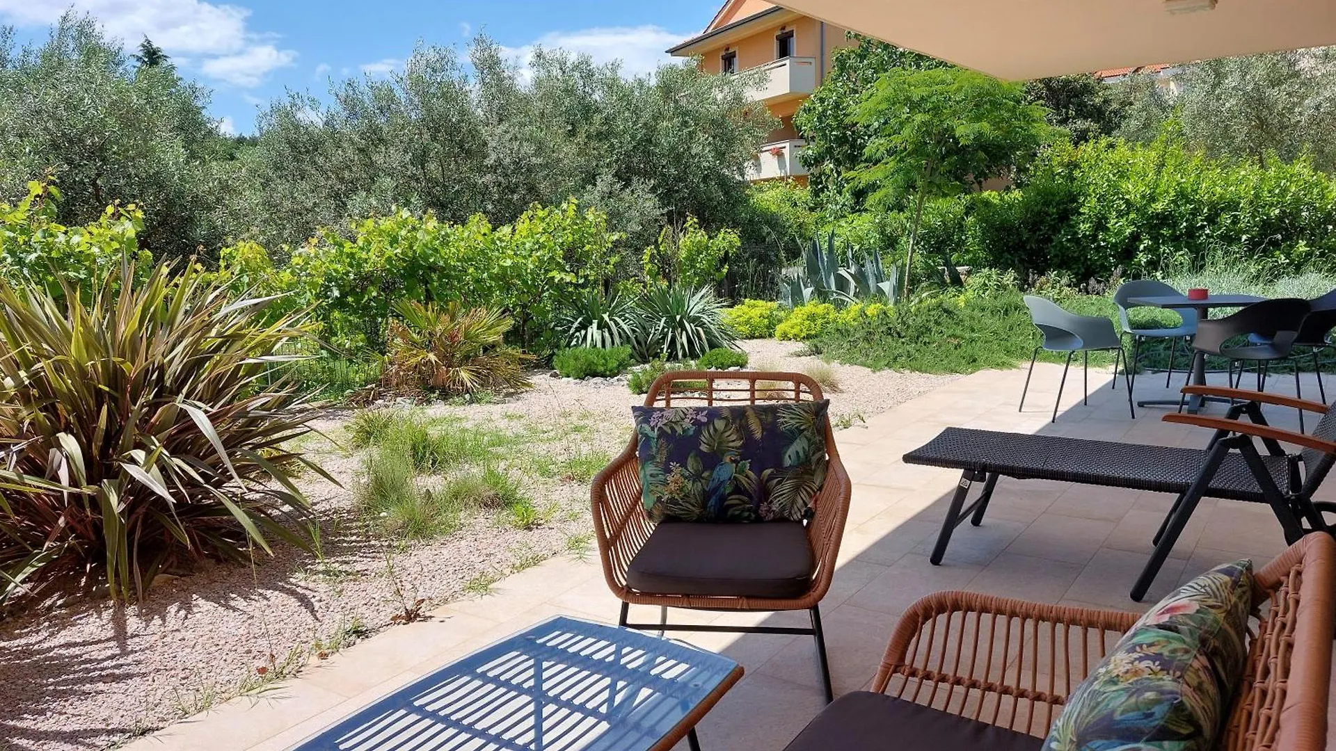 Apartment Rosa Krk Town 0*,  Croatia
